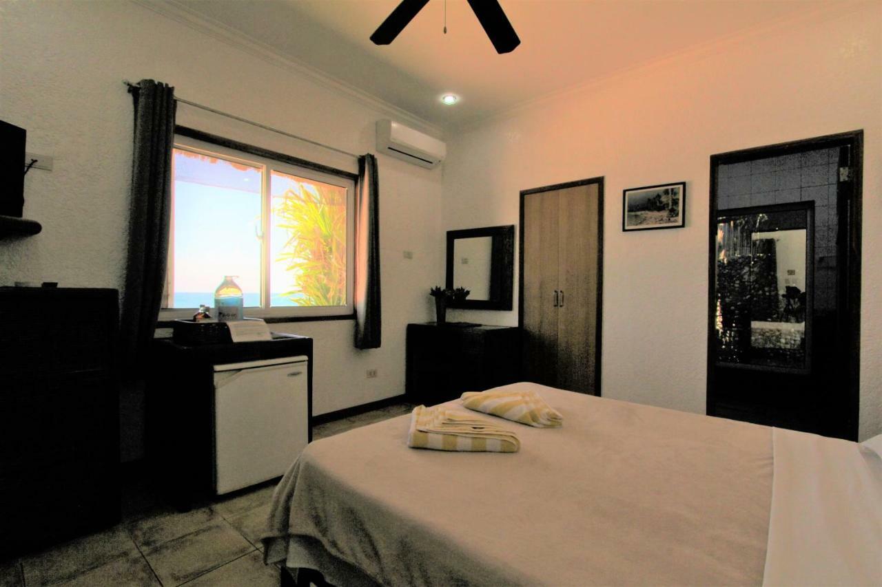 Thalatta Resort Zamboanguita  Ngoại thất bức ảnh